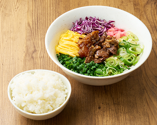 特製牛すじ煮油そばと白ライス Special Aburasoba with Rice